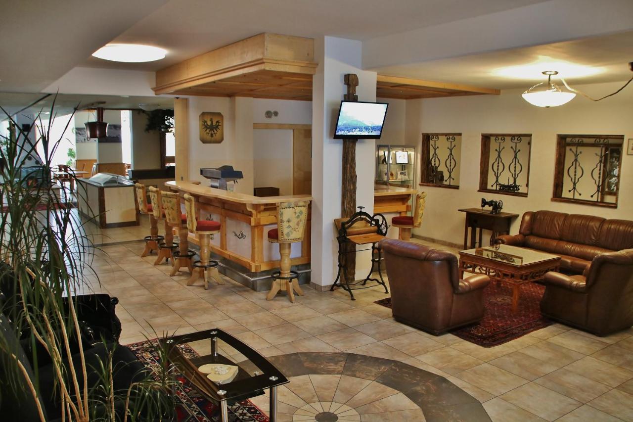 Gasthof Zum Loewen Aschau Im Zillertal Exterior foto